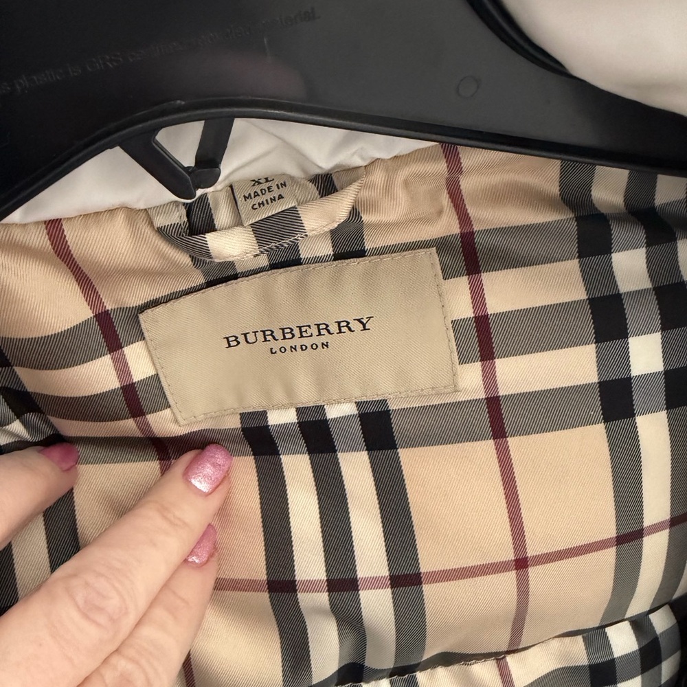 Burberry Beige and Black Plaid Jacket - Picture 2 of 6